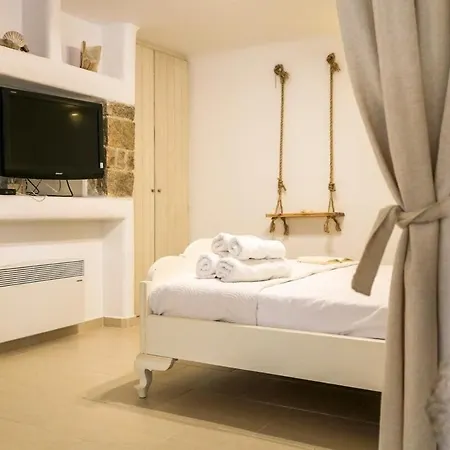 Holiday home Ortus Ivory Mykonian Lux With Pool! *